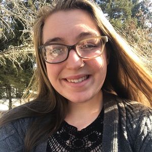 Meet your Posher, Amethyst